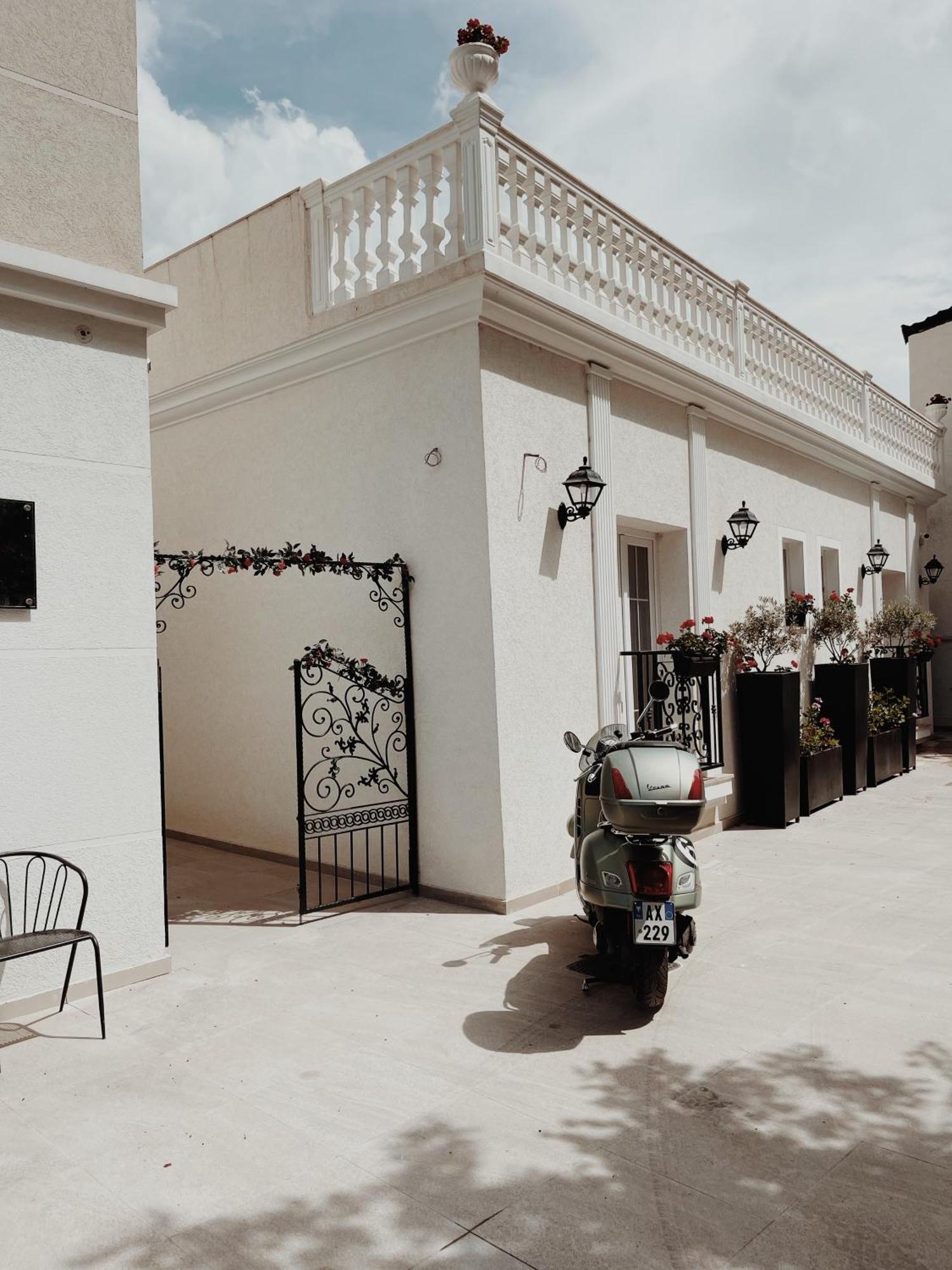 Ruby Palace Vlorë