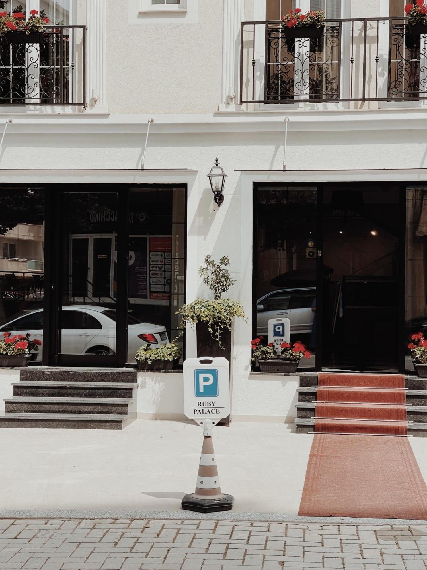 Ruby Palace Hotel